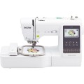 Brother SE700 WLAN Sewing and Embroidery Machinee